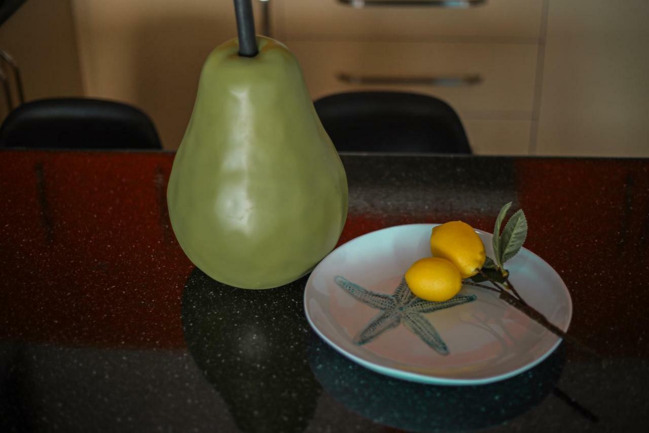 Black See Apartment コブレチ エクステリア 写真