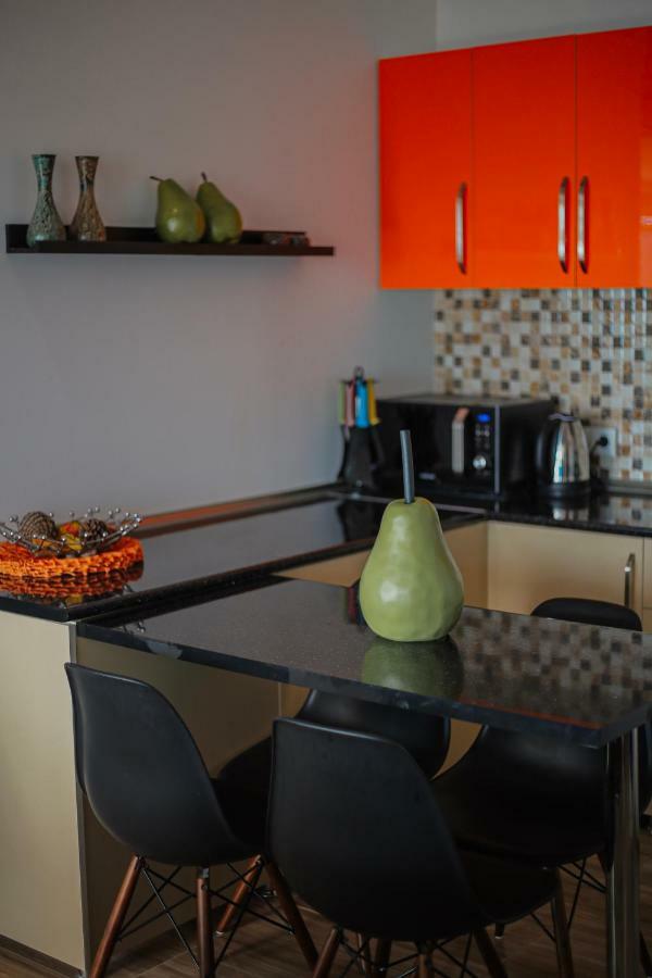 Black See Apartment コブレチ エクステリア 写真