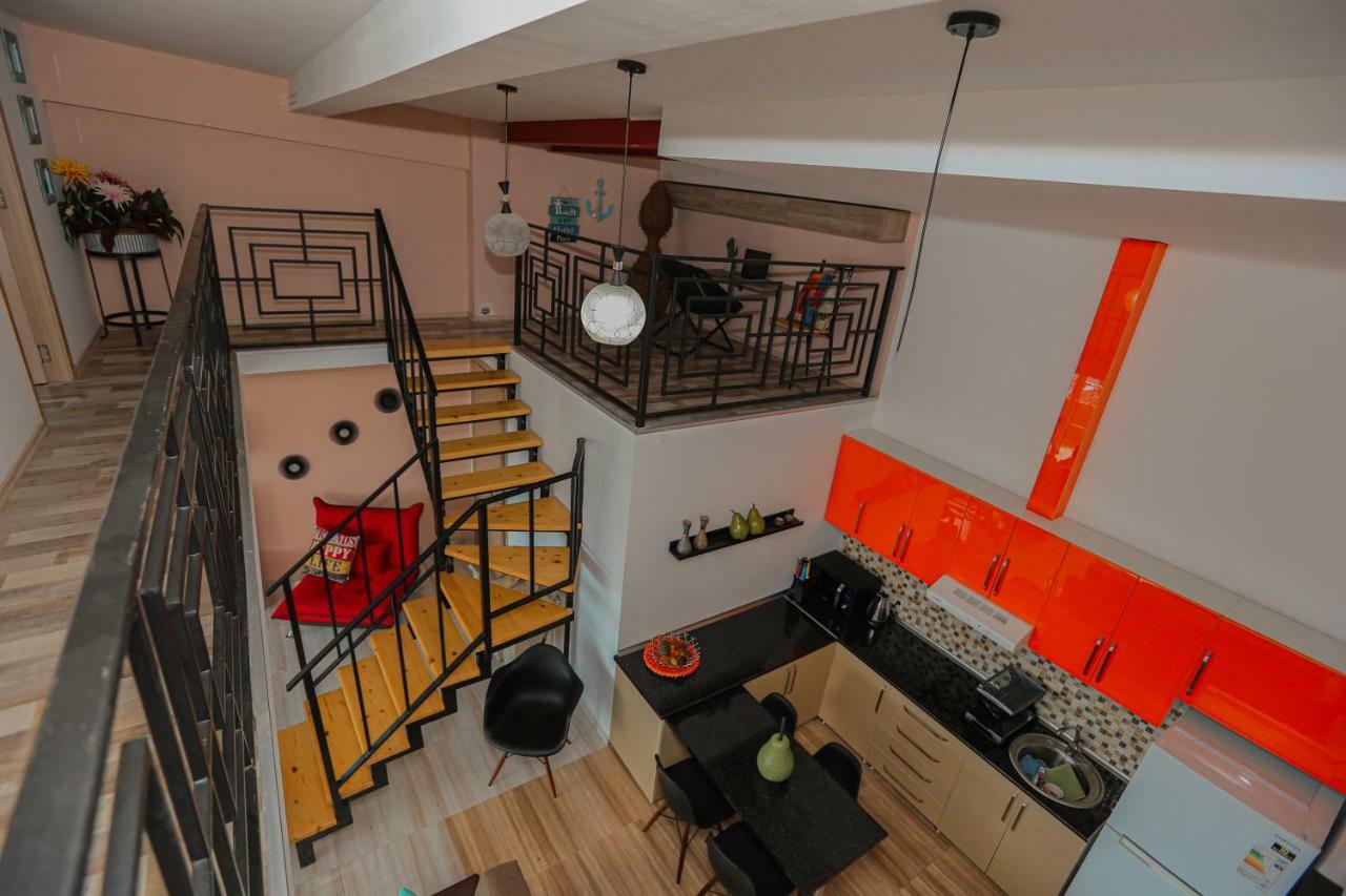 Black See Apartment コブレチ エクステリア 写真